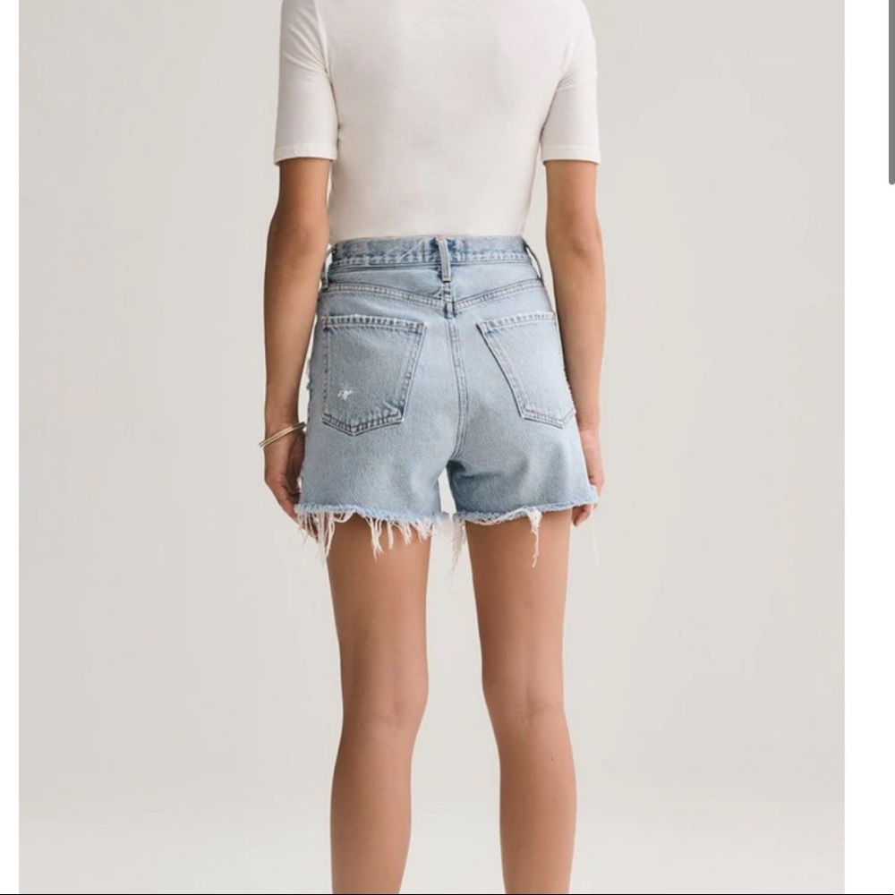 NWT AGOLDE Dee Ultra High Rise Cut Off Short SZ 28 in color Chimes